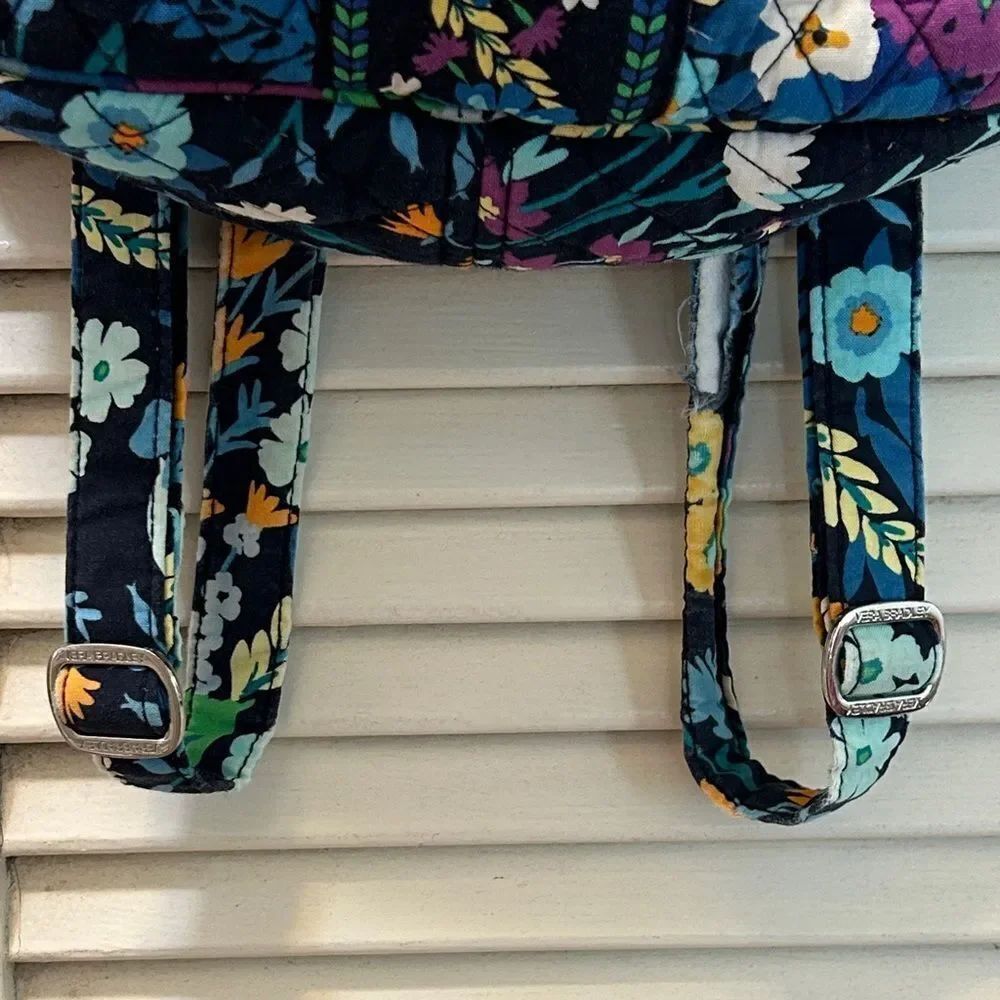 Floral Quilted Backpack 🎒 - Picture 6 of 17